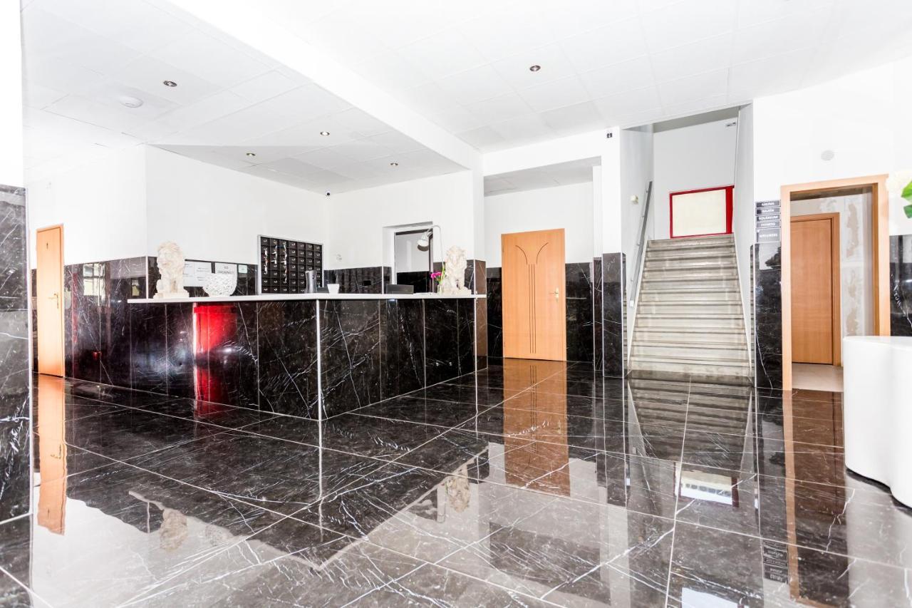 Hotel Joker Obrnice المظهر الخارجي الصورة