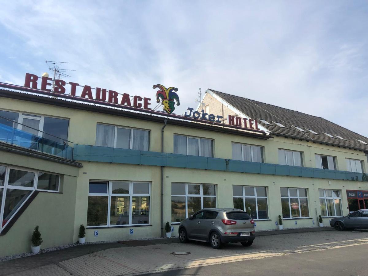 Hotel Joker Obrnice المظهر الخارجي الصورة